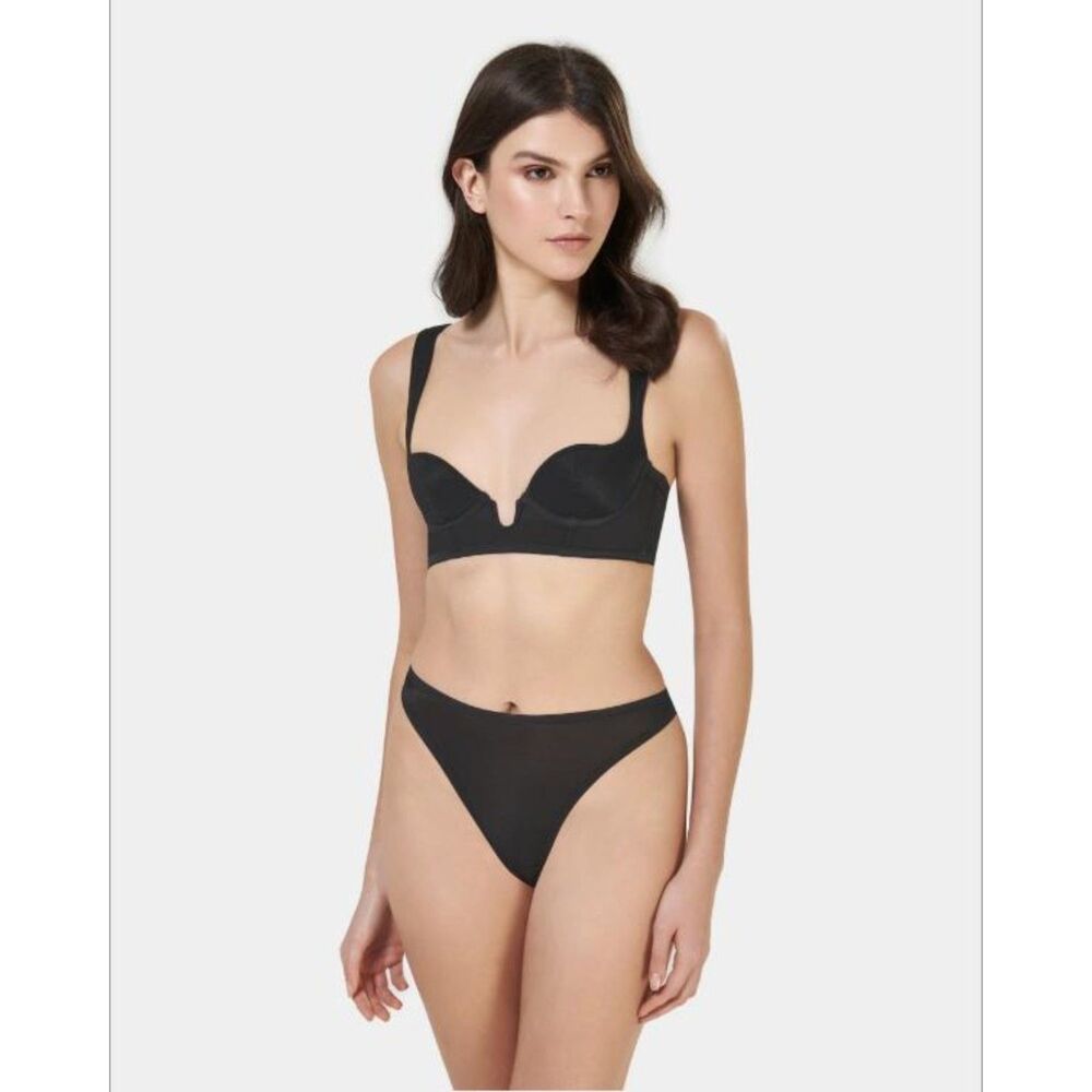 Bluebella Thena Black Wired Bra & High Waist Thong Lingerie Set 32B XXS New w/o
